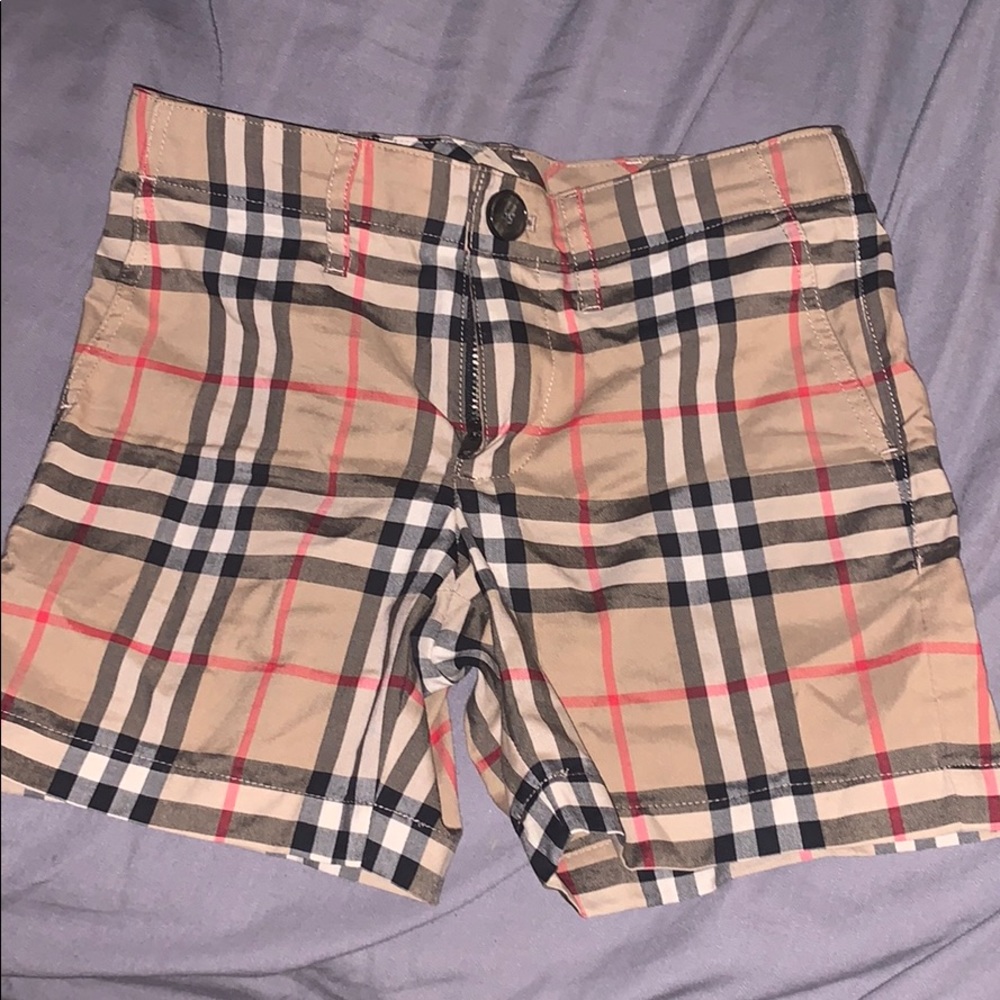 Burberry toddler boy shorts